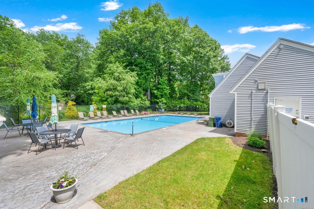 210 Brentwood Drive Wallingford CT 06492