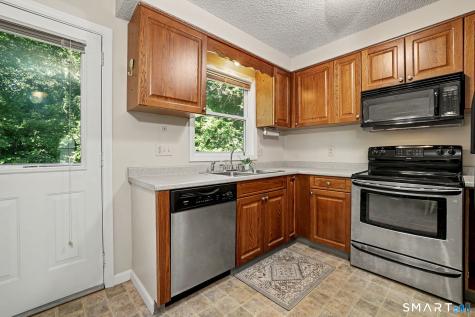 210 Brentwood Drive Wallingford CT 06492