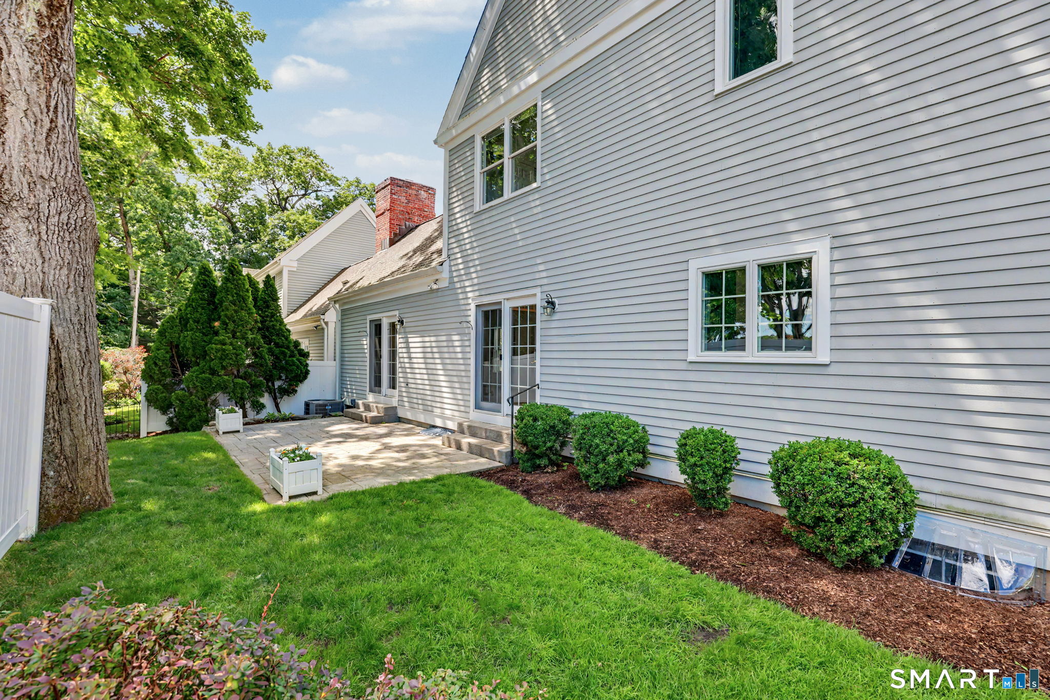 99 Forest Street New Canaan CT 06840