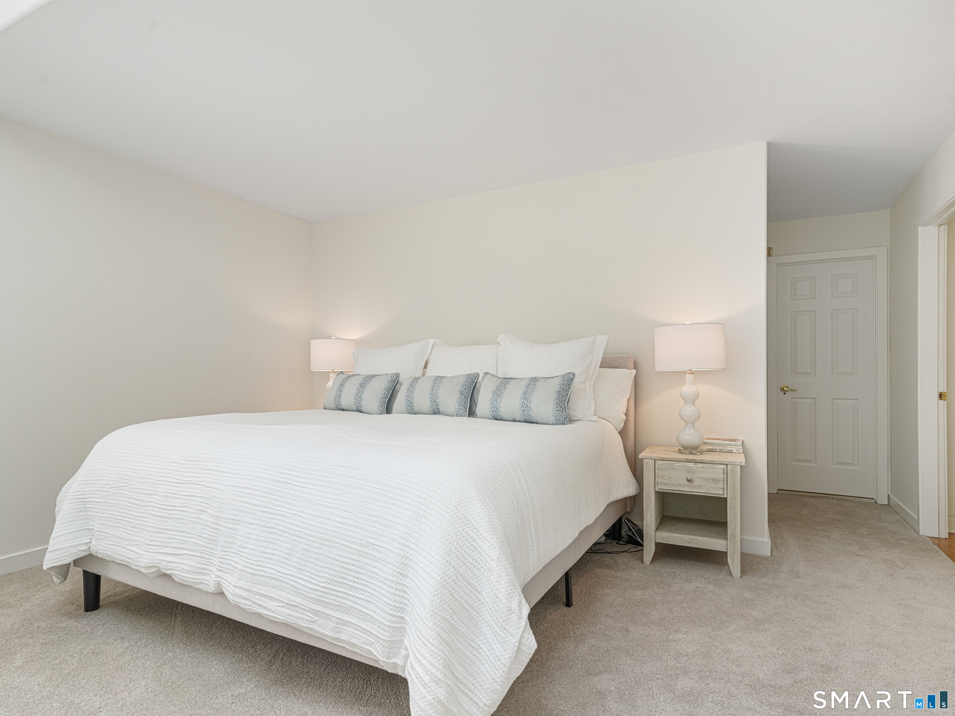 230 New Canaan Avenue Norwalk CT 06850