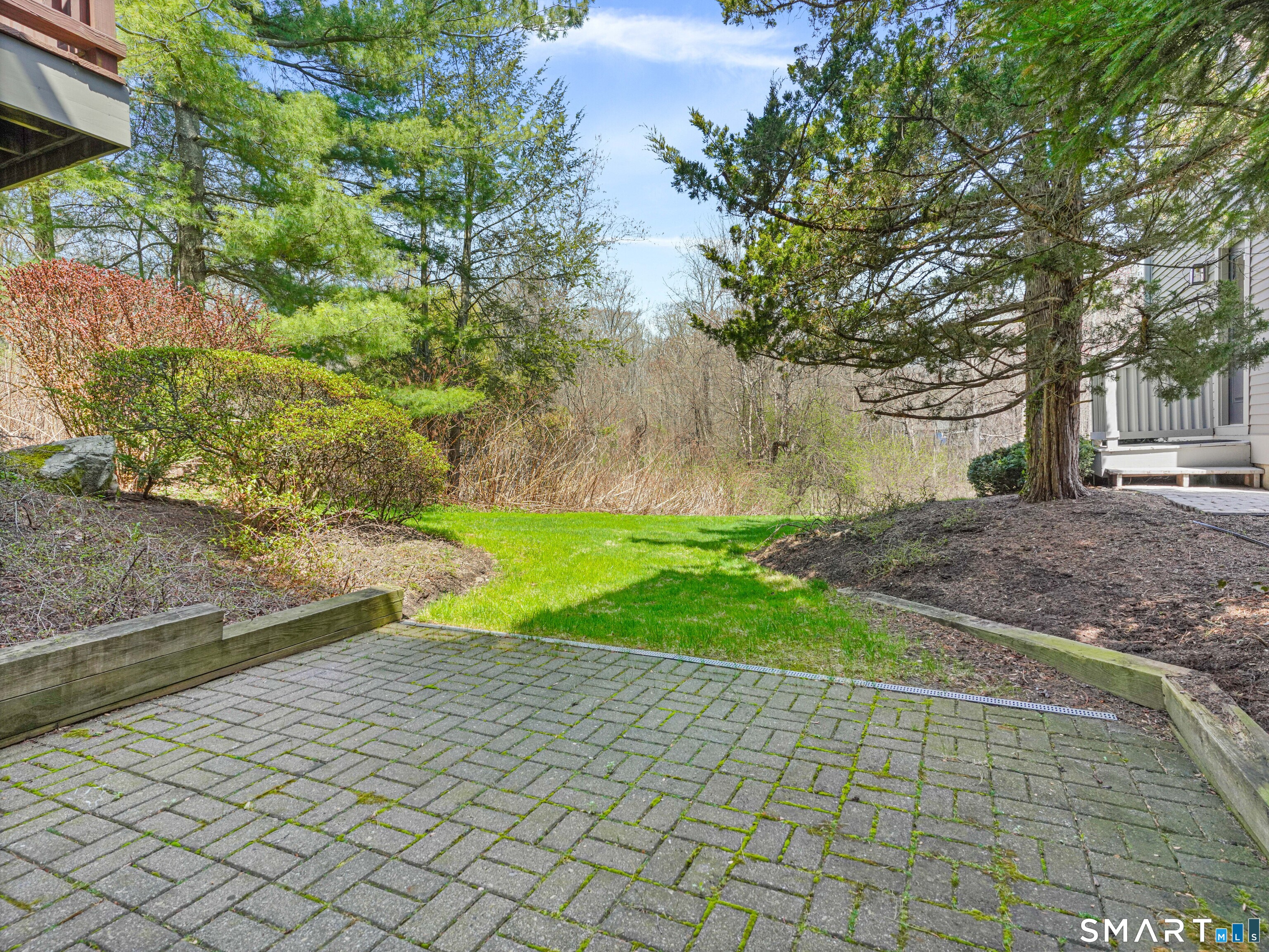 230 New Canaan Avenue Norwalk CT 06850