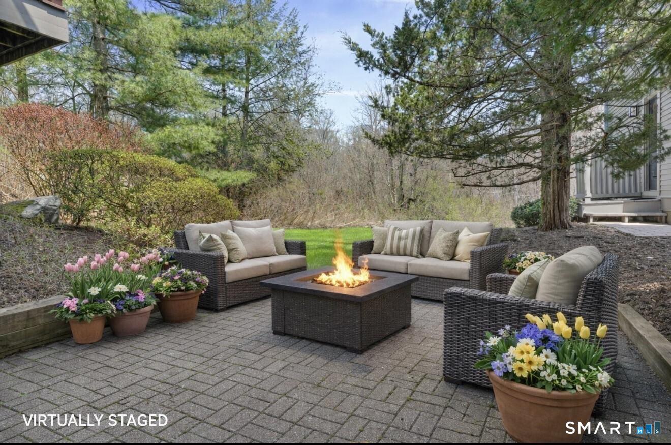 230 New Canaan Avenue Norwalk CT 06850
