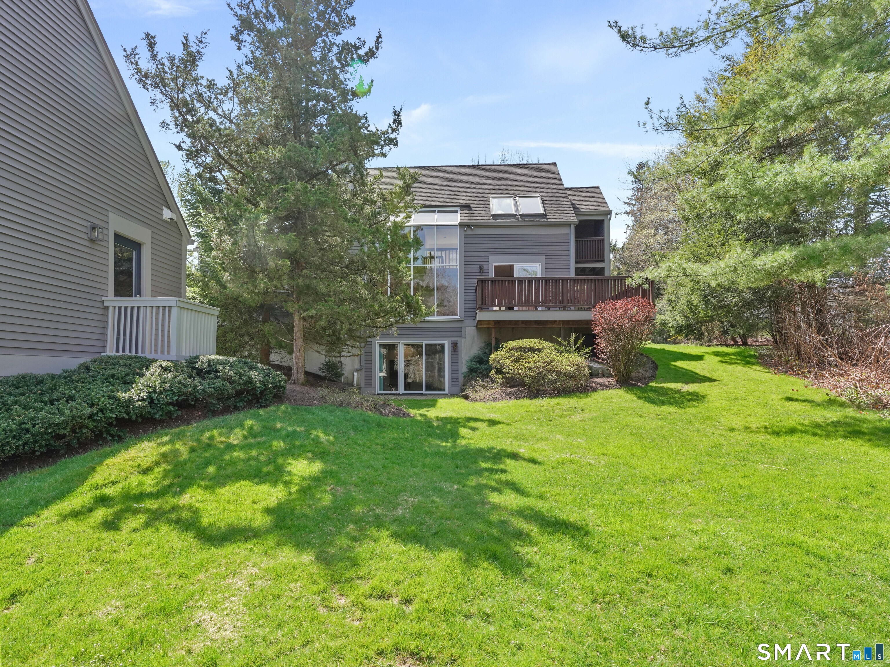 230 New Canaan Avenue Norwalk CT 06850
