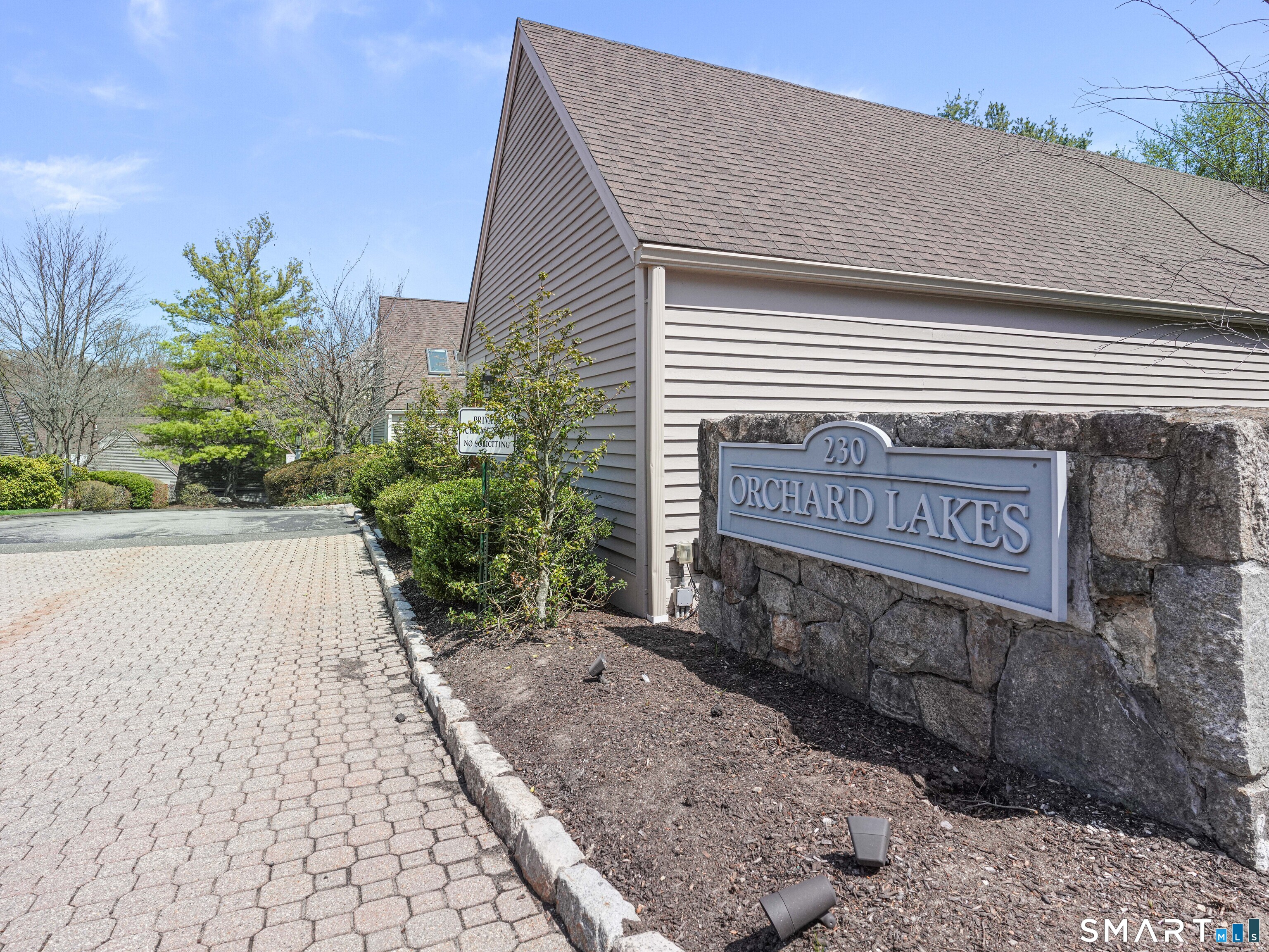 230 New Canaan Avenue Norwalk CT 06850