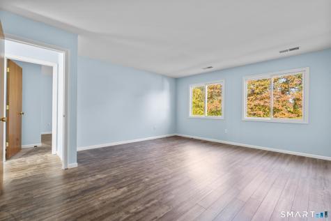 701 Golf Drive East Haven CT 06512
