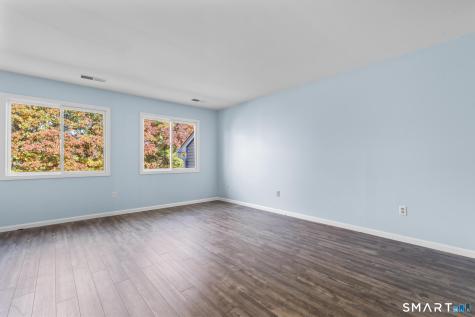 701 Golf Drive East Haven CT 06512