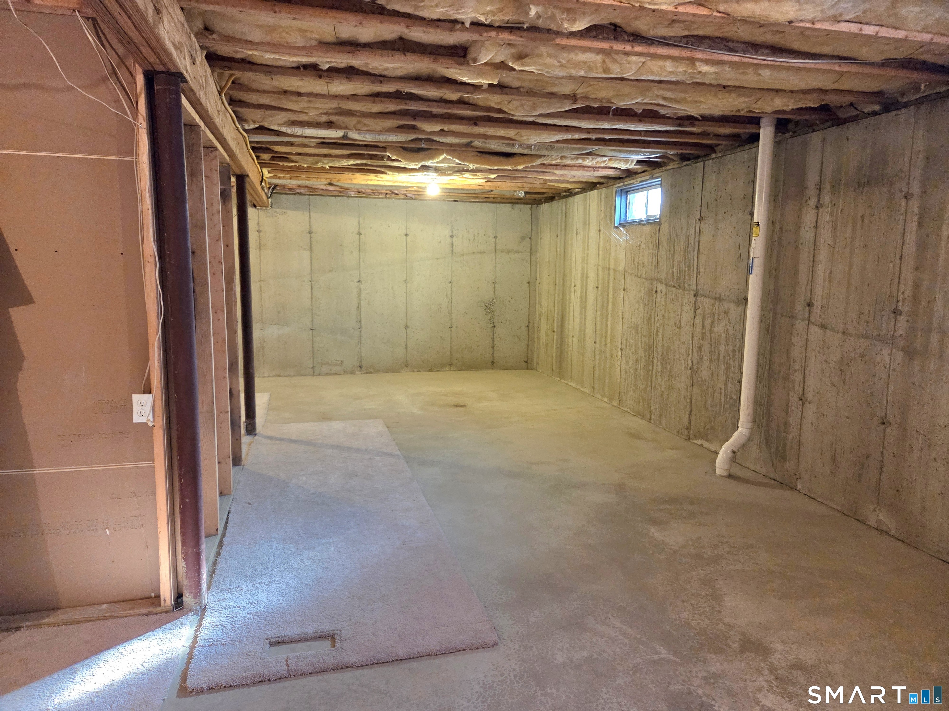 6 Whitman Lane Vernon CT 06066