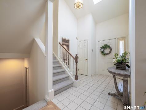 12 Boulevard Drive Danbury CT 06810