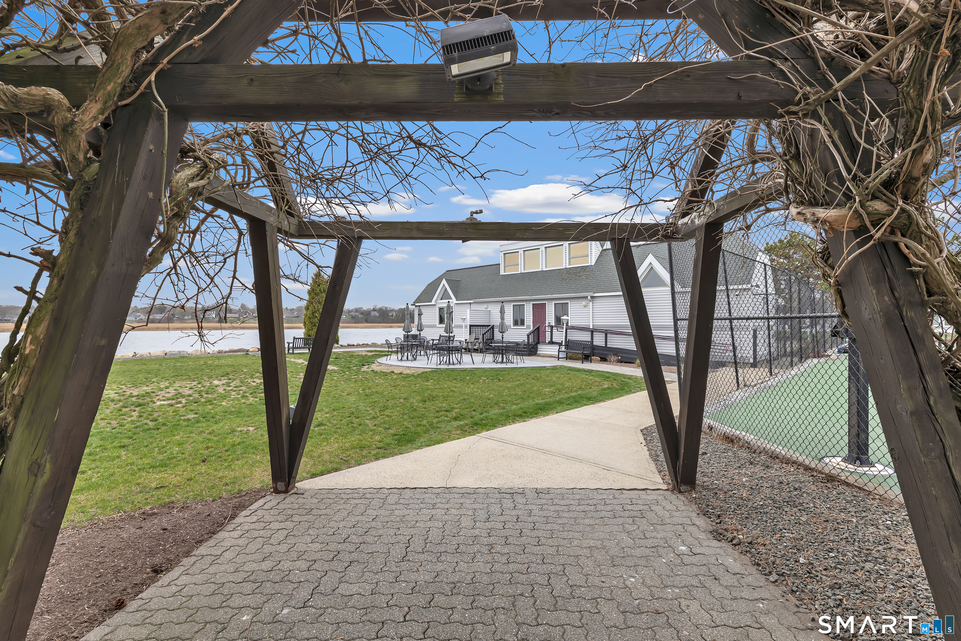 616 Popes Island Road Milford CT 06461