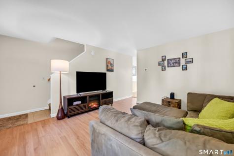 215 Oakland Street Manchester CT 06042