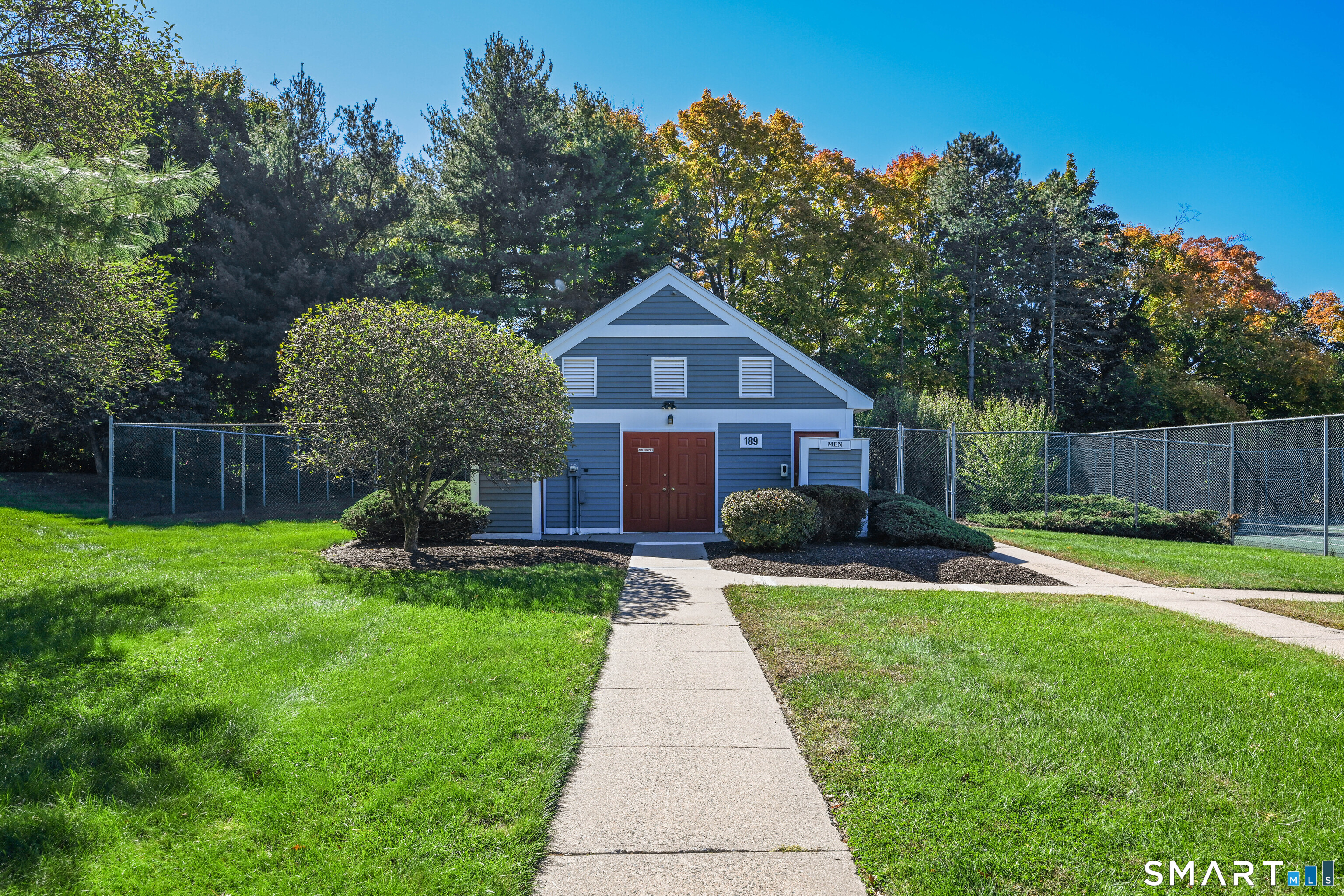 215 Oakland Street Manchester CT 06042