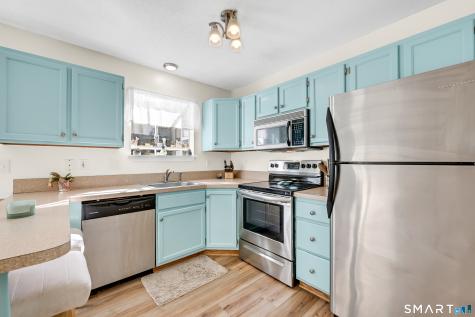 215 Oakland Street Manchester CT 06042
