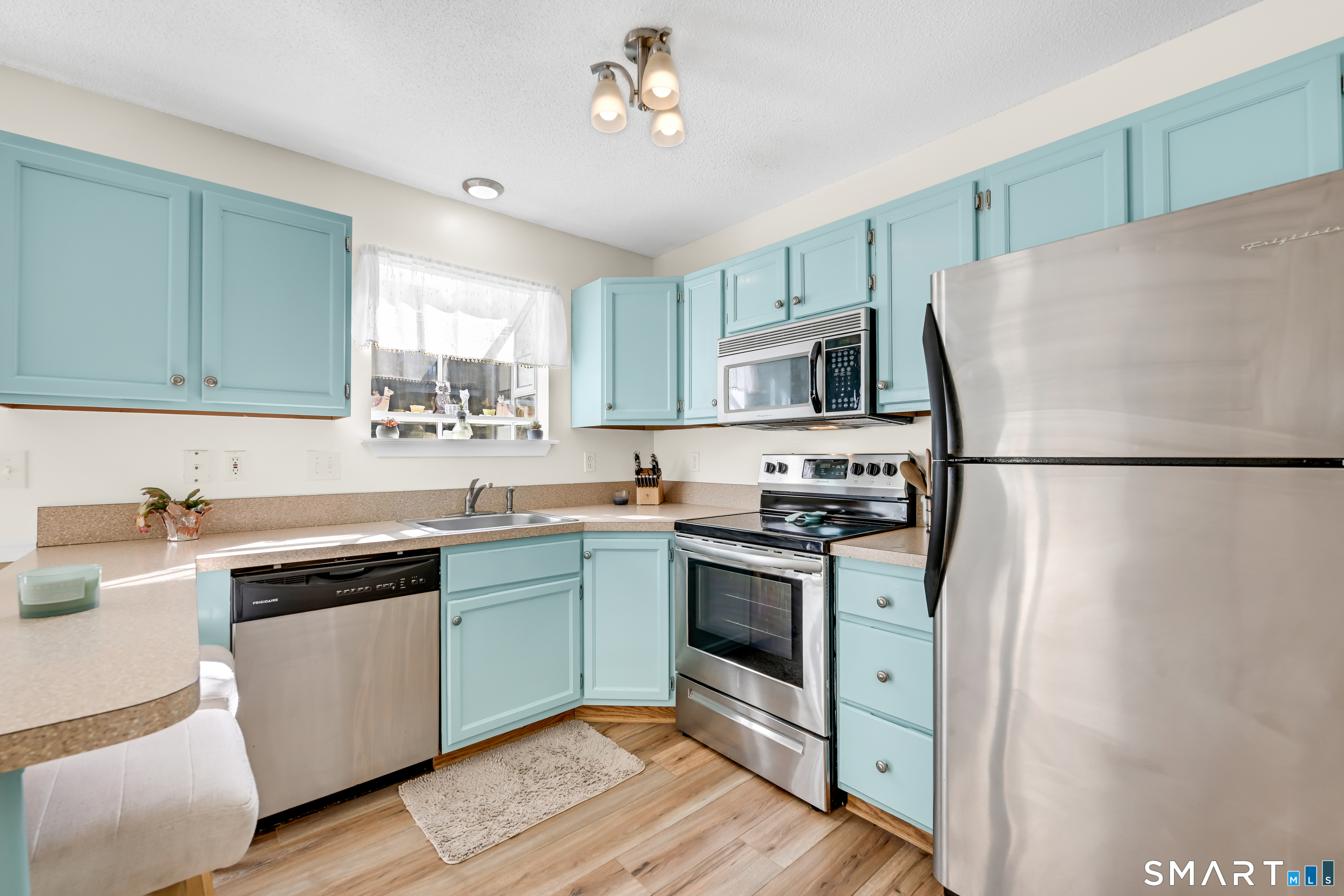 215 Oakland Street Manchester CT 06042