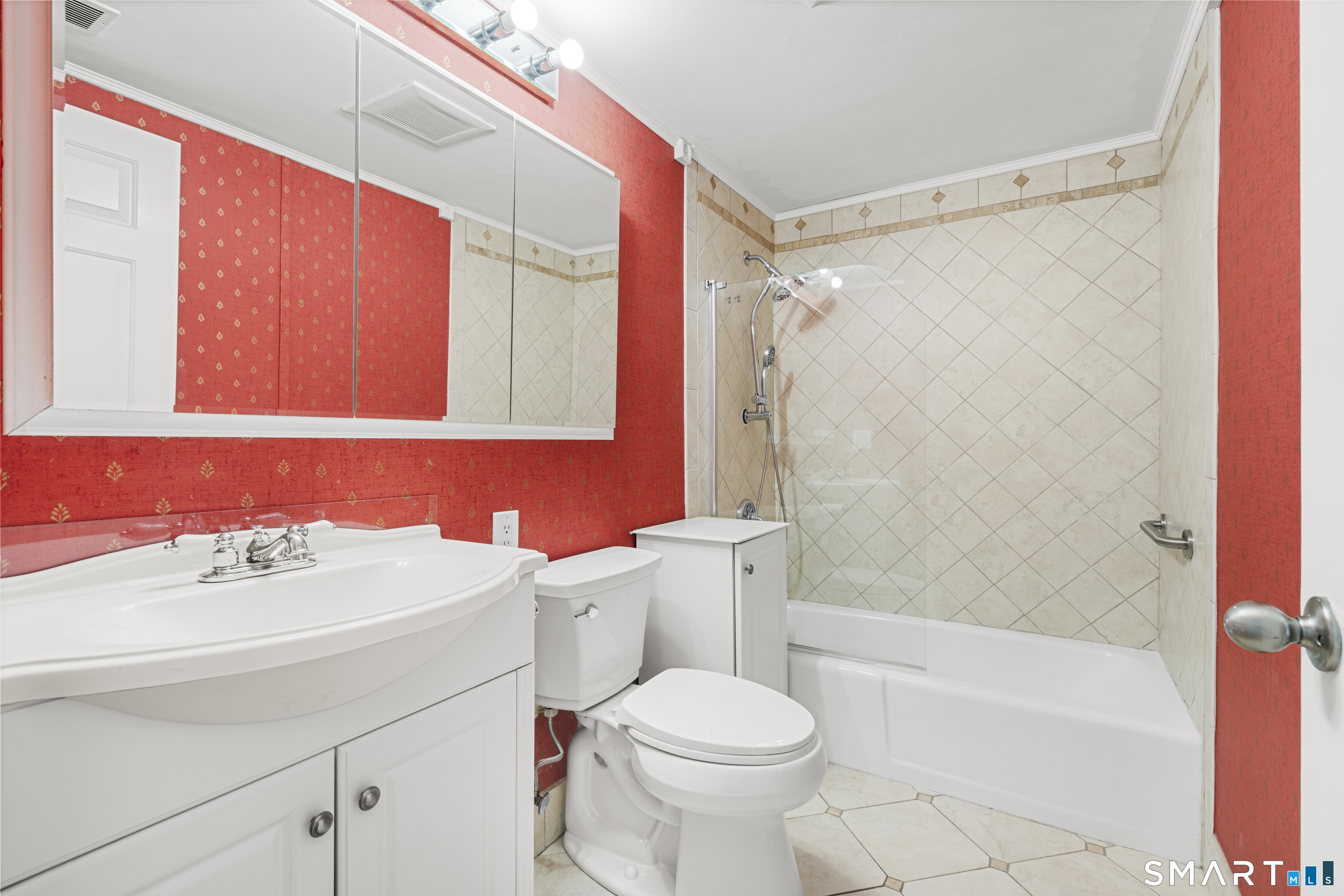 186 Gillies Lane Norwalk CT 06854