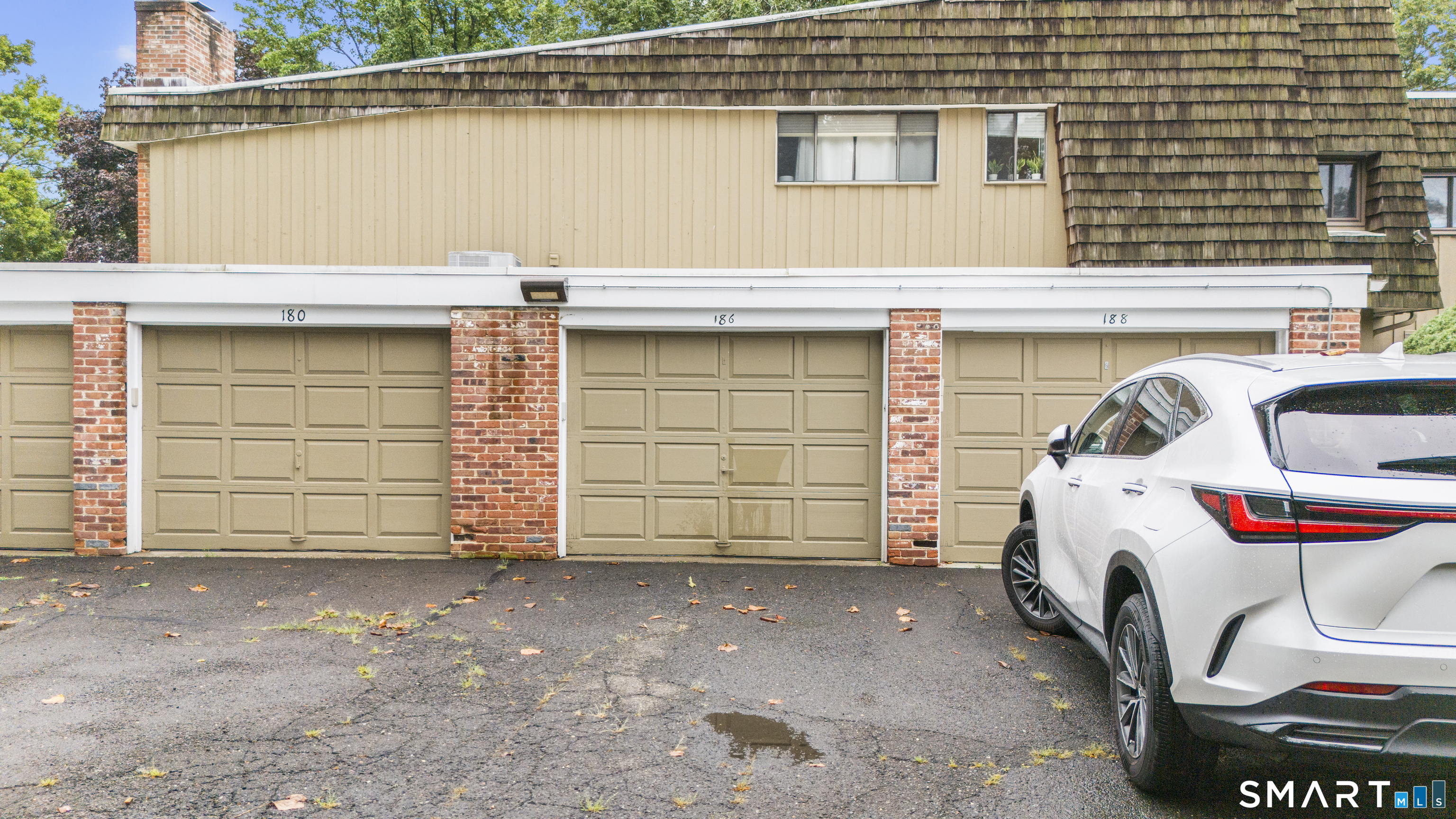 186 Gillies Lane Norwalk CT 06854