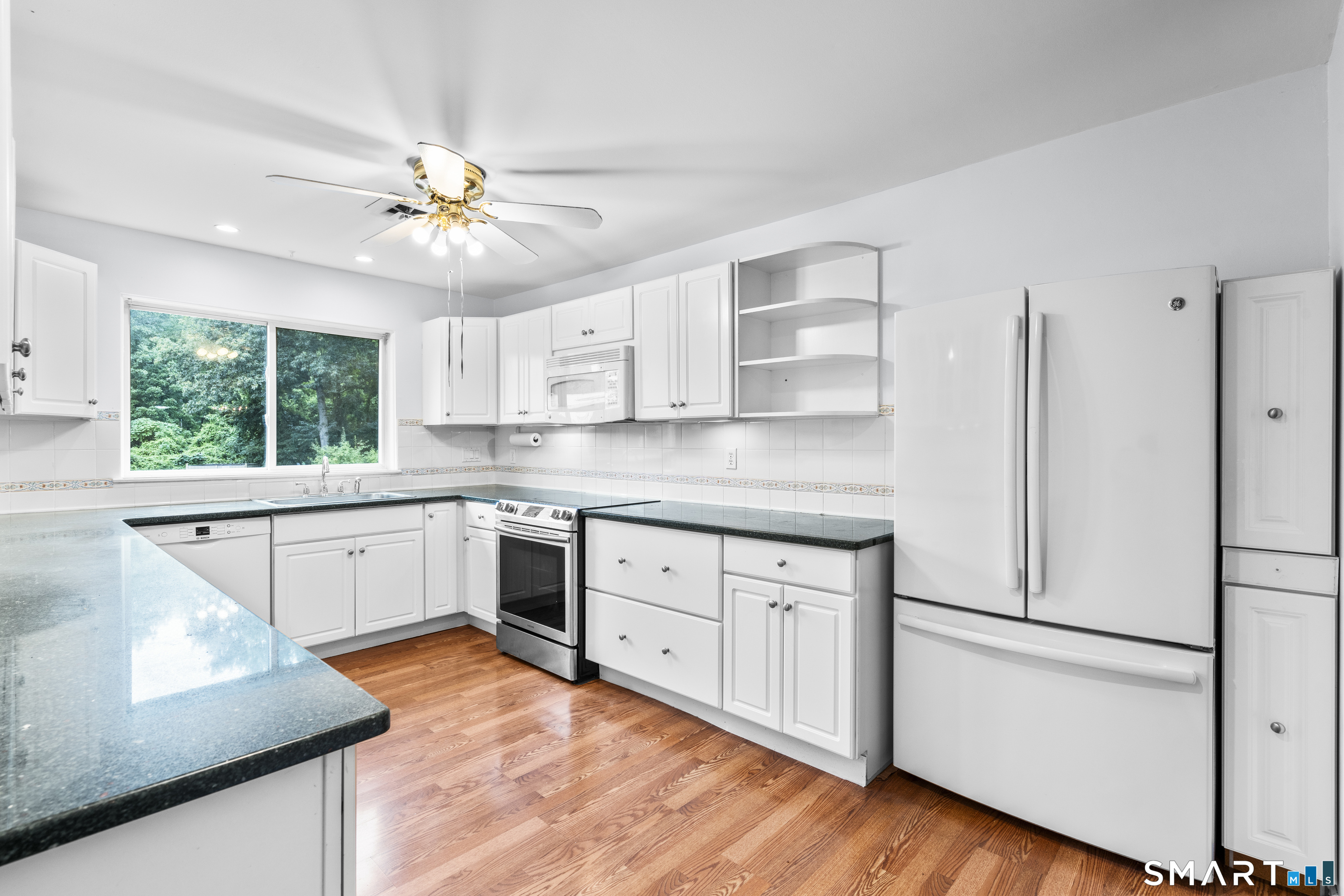 186 Gillies Lane Norwalk CT 06854