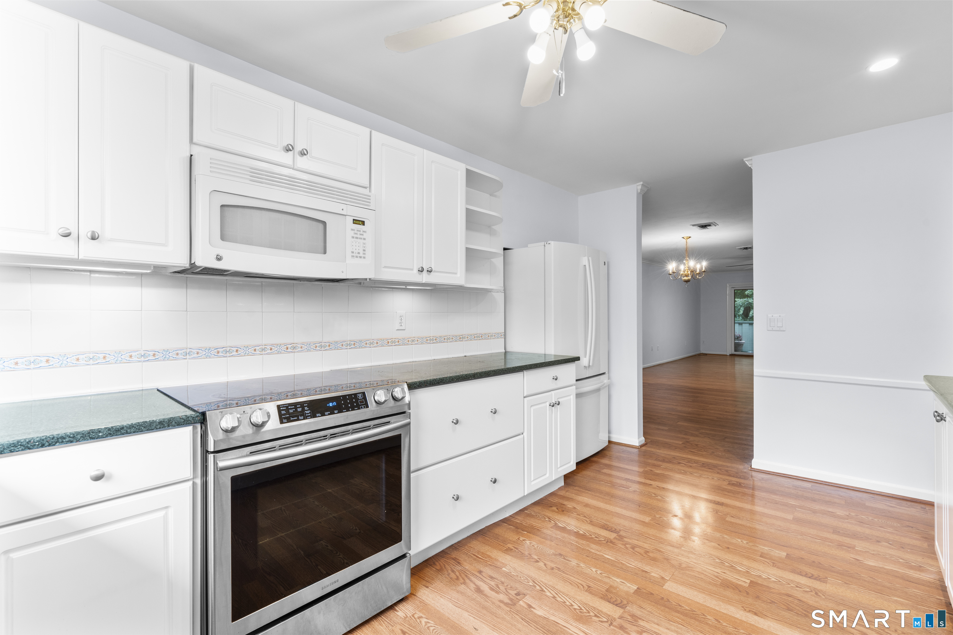 186 Gillies Lane Norwalk CT 06854