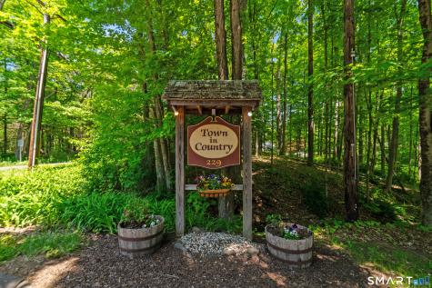 229 Bacon Pond Road Woodbury CT 06798