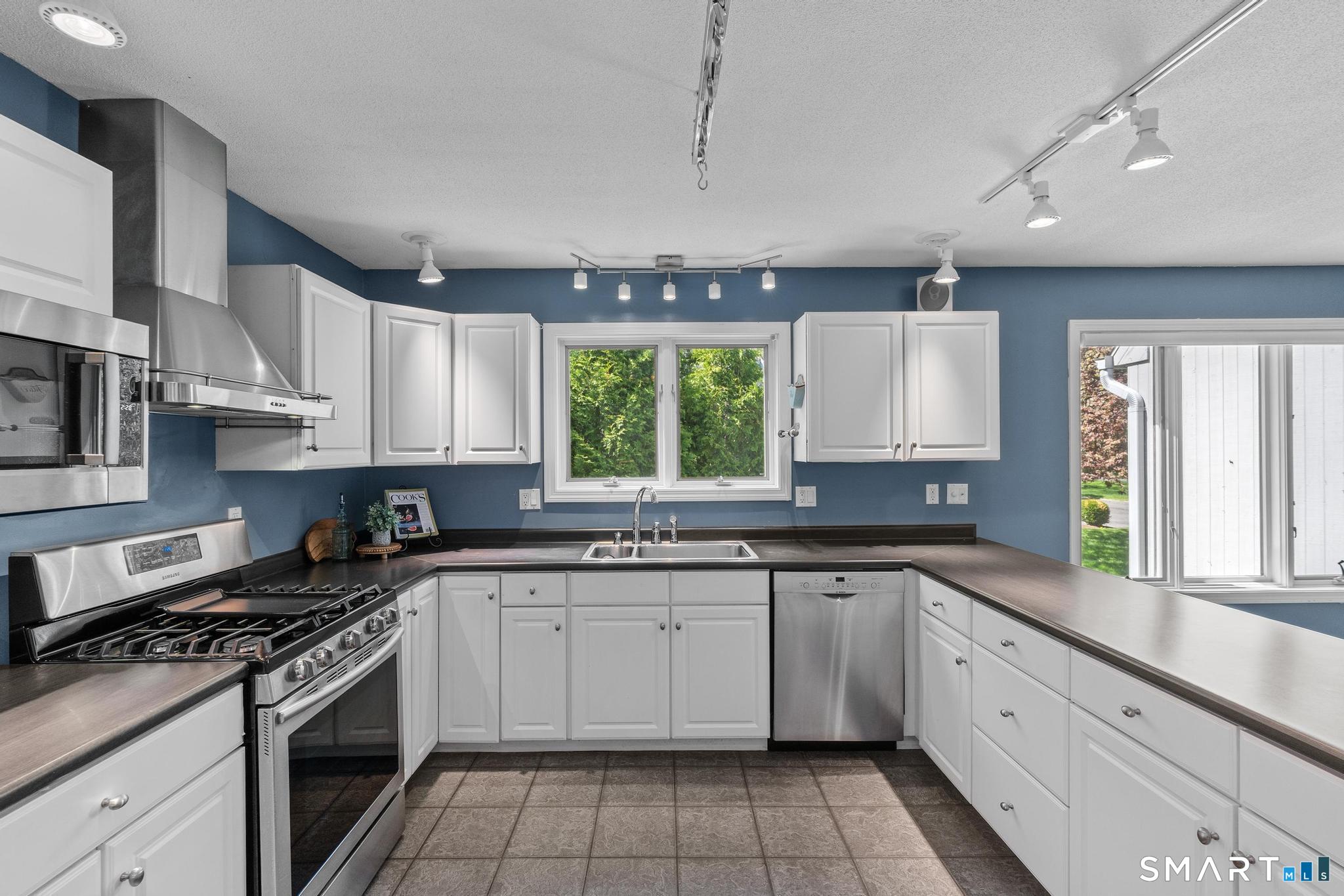 68 Deep Brook Harbor Suffield CT 06078