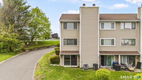 168 Monticello Drive Branford CT 06405