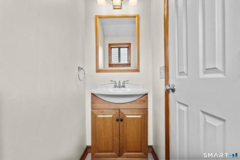168 Monticello Drive Branford CT 06405