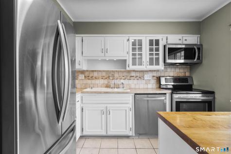 168 Monticello Drive Branford CT 06405
