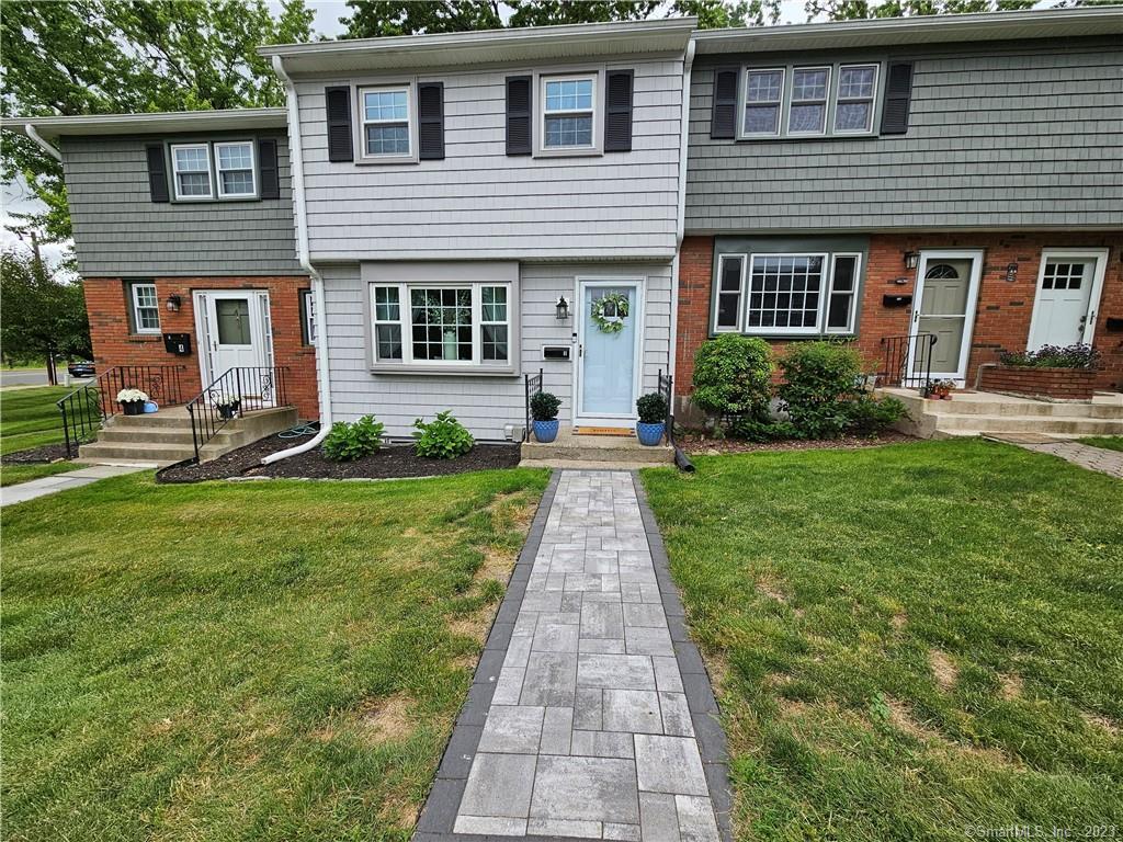 8 Towne House Lane Wethersfield CT 06109