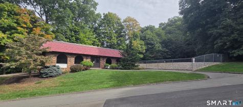 10 Woodsedge Drive Newington CT 06111