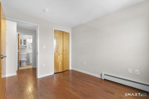 184 Pequot Avenue New London CT 06320