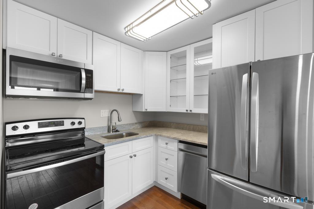 184 Pequot Avenue New London CT 06320