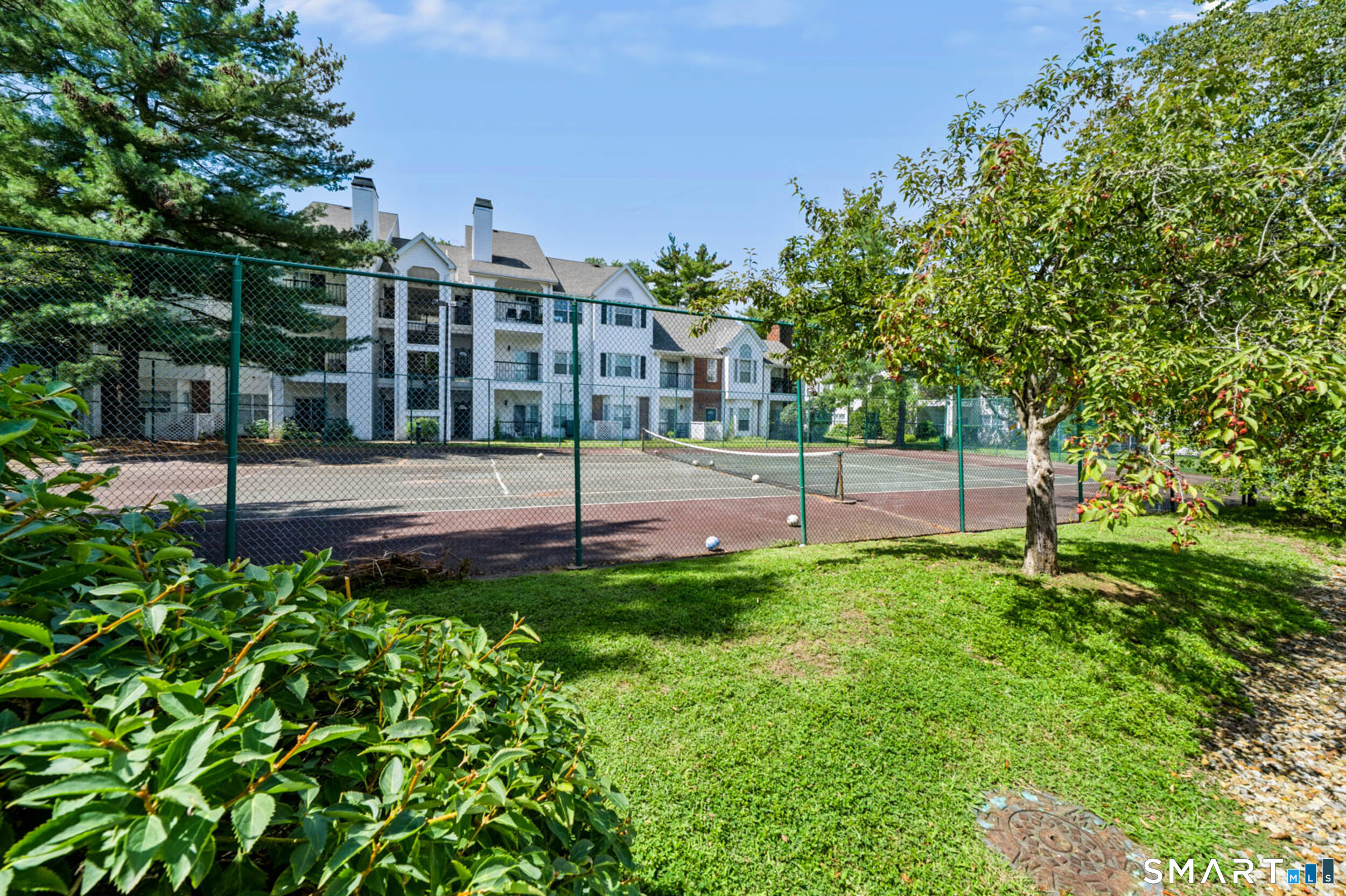 31 High Street East Hartford CT 06118