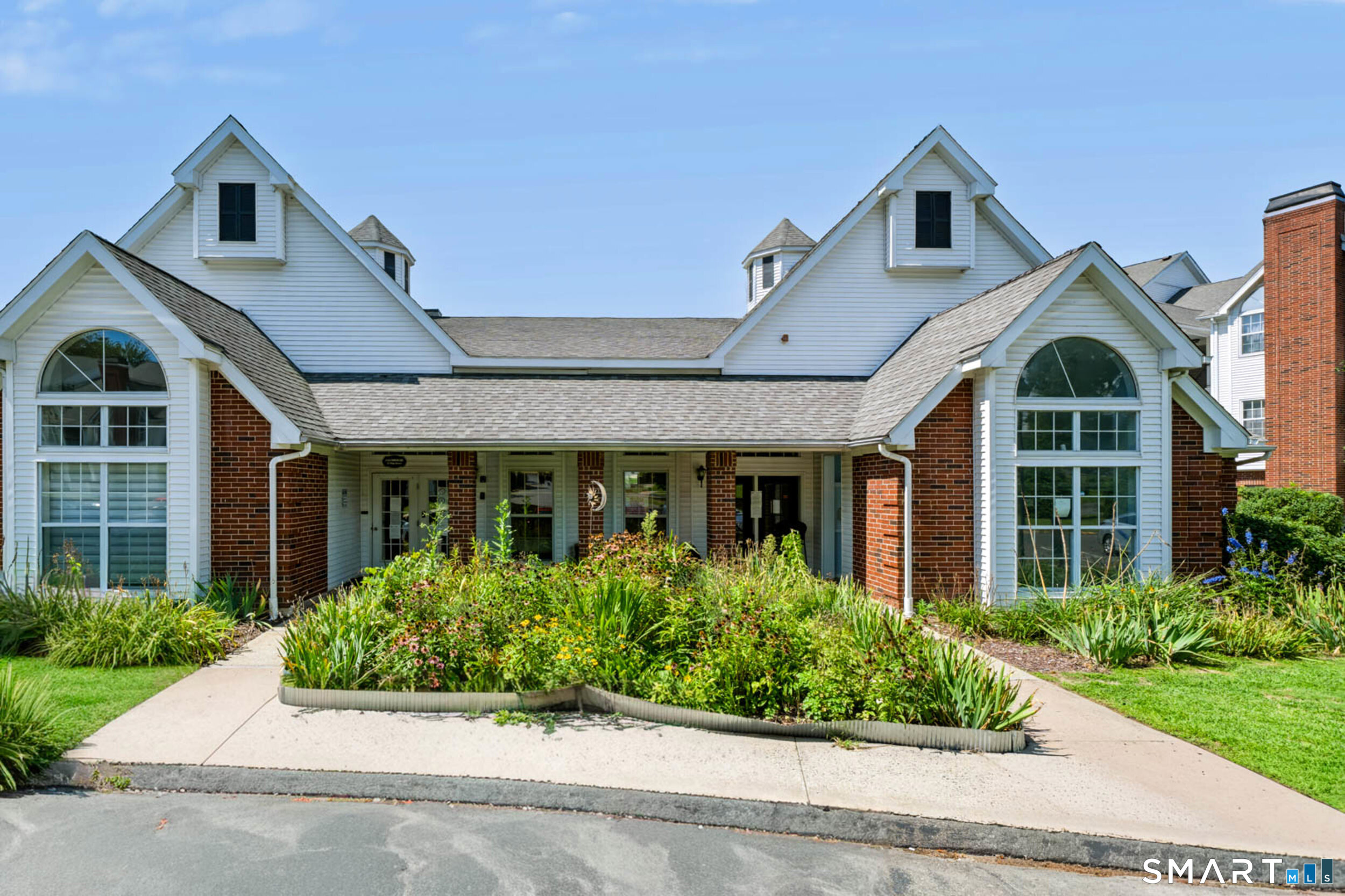31 High Street East Hartford CT 06118