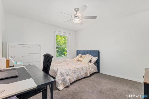 41 Country Hill Road Naugatuck CT 06770