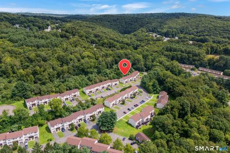 41 Country Hill Road Naugatuck CT 06770