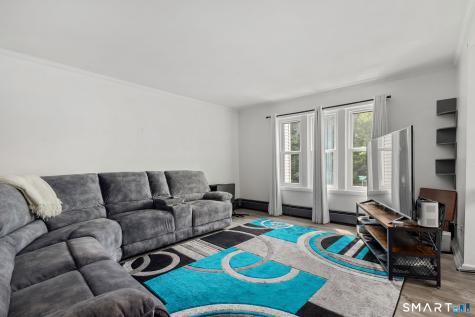 41 Country Hill Road Naugatuck CT 06770