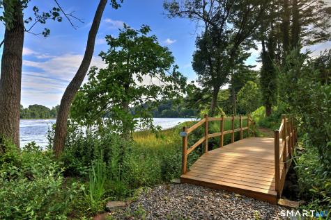 560 River Road Shelton CT 06484