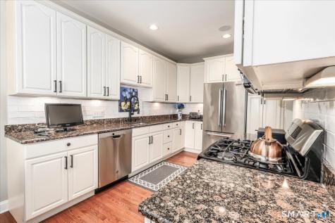 18 Lawrence Avenue Danbury CT 06810