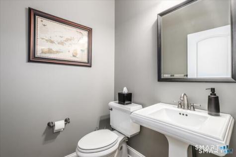 18 Lawrence Avenue Danbury CT 06810