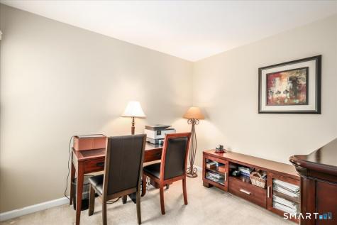 18 Lawrence Avenue Danbury CT 06810