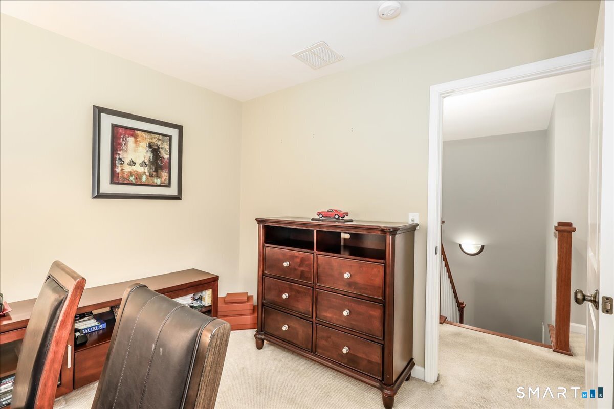18 Lawrence Avenue Danbury CT 06810