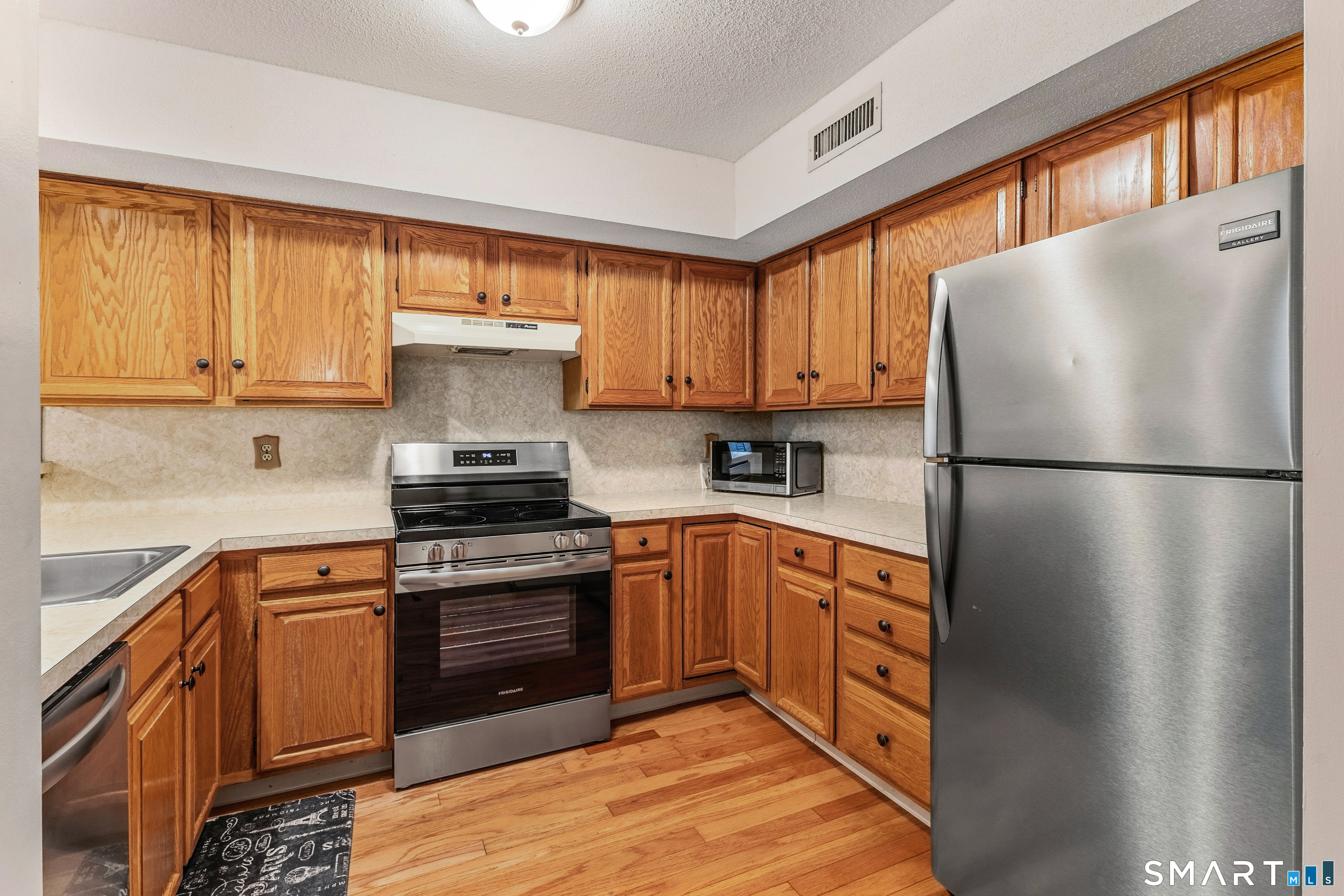 489 Wolcott Street Bristol CT 06010