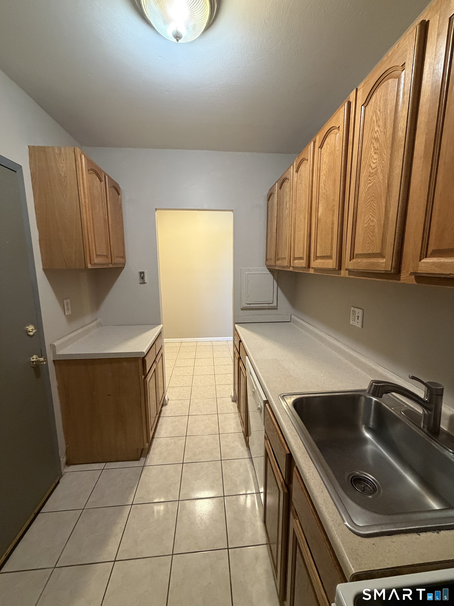 24 Merrill Street Hartford CT 06106