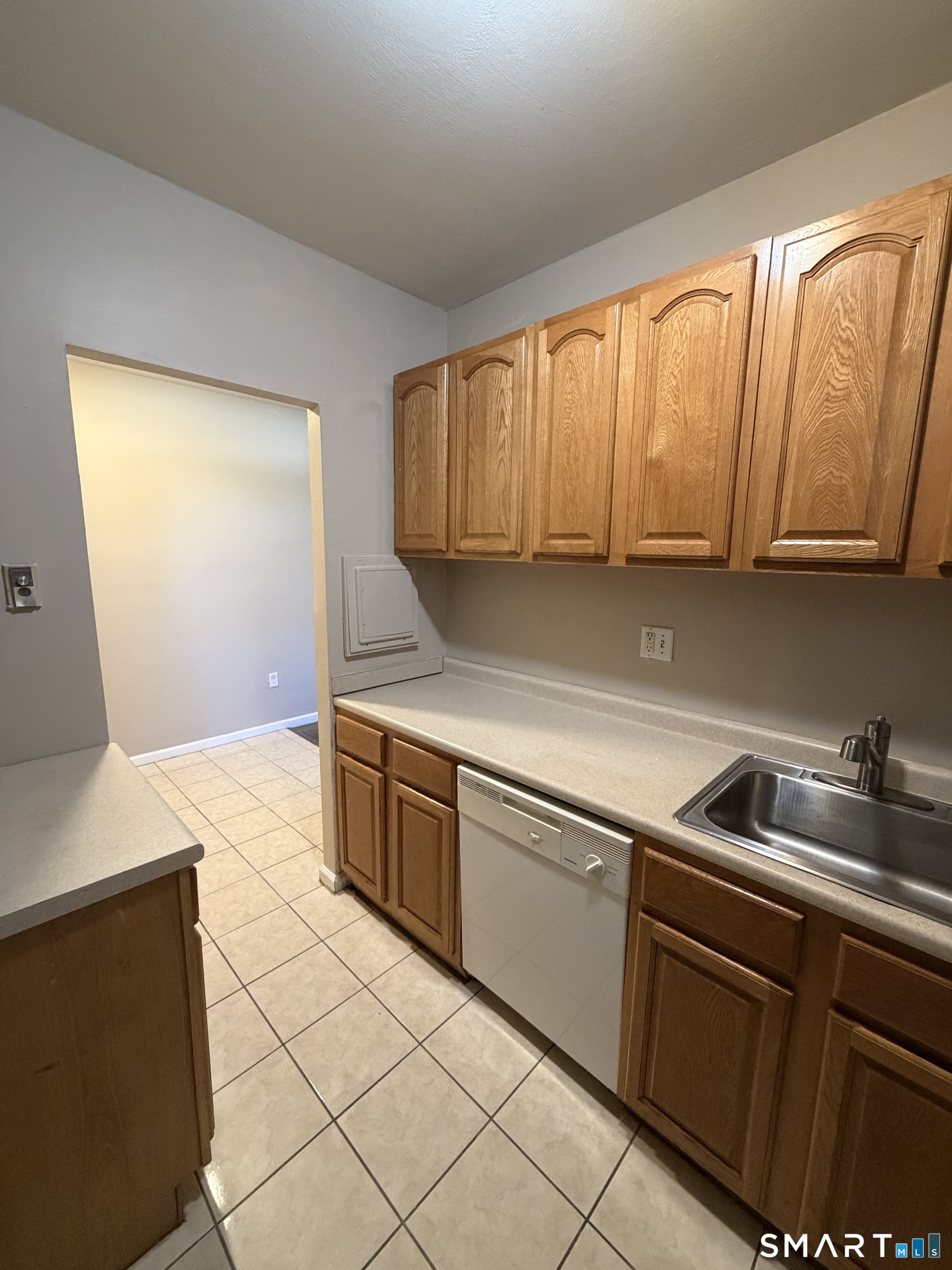 24 Merrill Street Hartford CT 06106