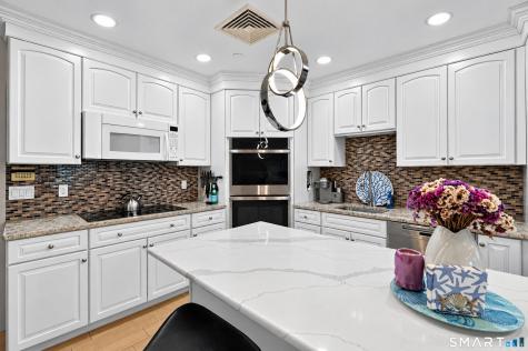 12 Naugatuck Avenue Milford CT 06460