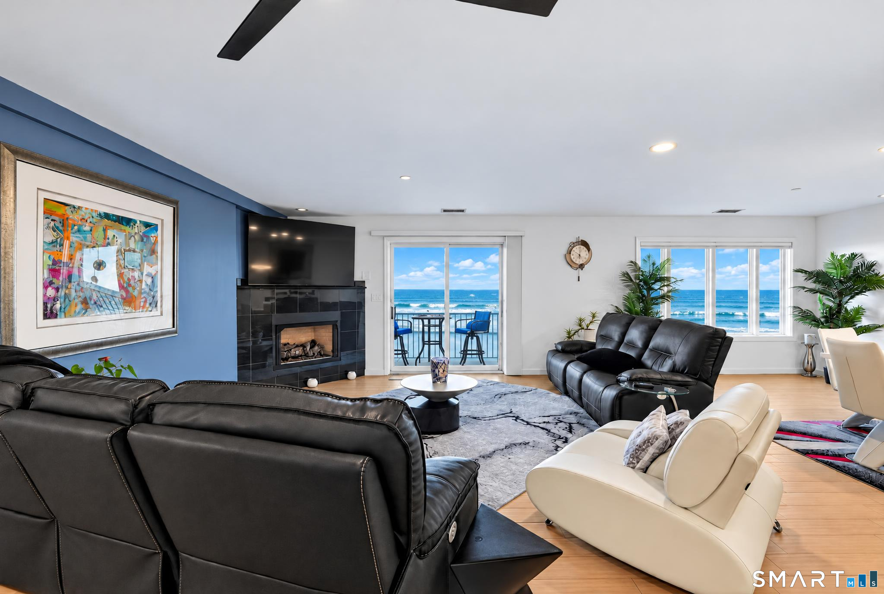 12 Naugatuck Avenue Milford CT 06460