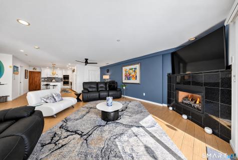 12 Naugatuck Avenue Milford CT 06460