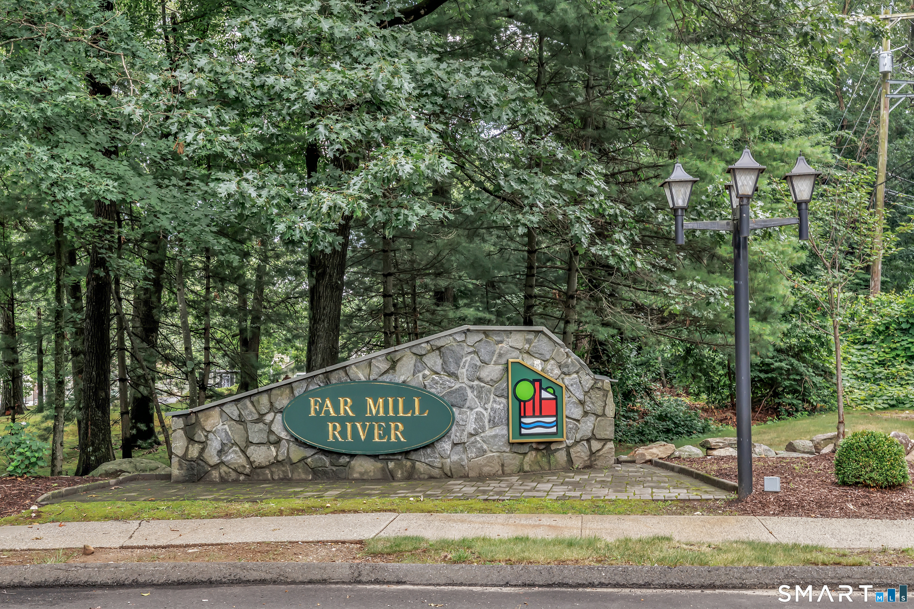 108 Fiddler Green Road Stratford CT 06615