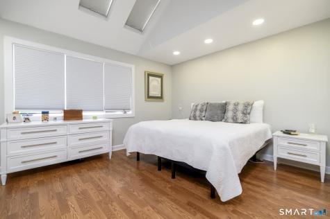 566 Newfield Avenue Stamford CT 06905