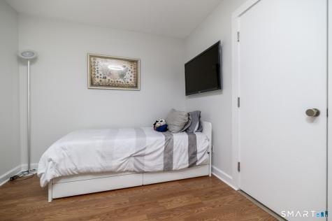 566 Newfield Avenue Stamford CT 06905