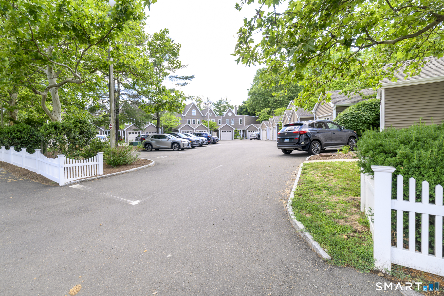 566 Newfield Avenue Stamford CT 06905